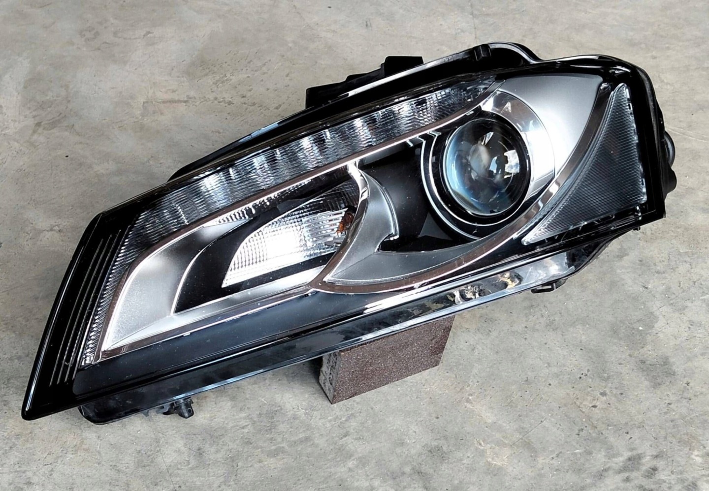 Frontscheinwerfer Audi A3 8P 8P0941029 Xenon Links Scheinwerfer Headlight - Thumbnail 1