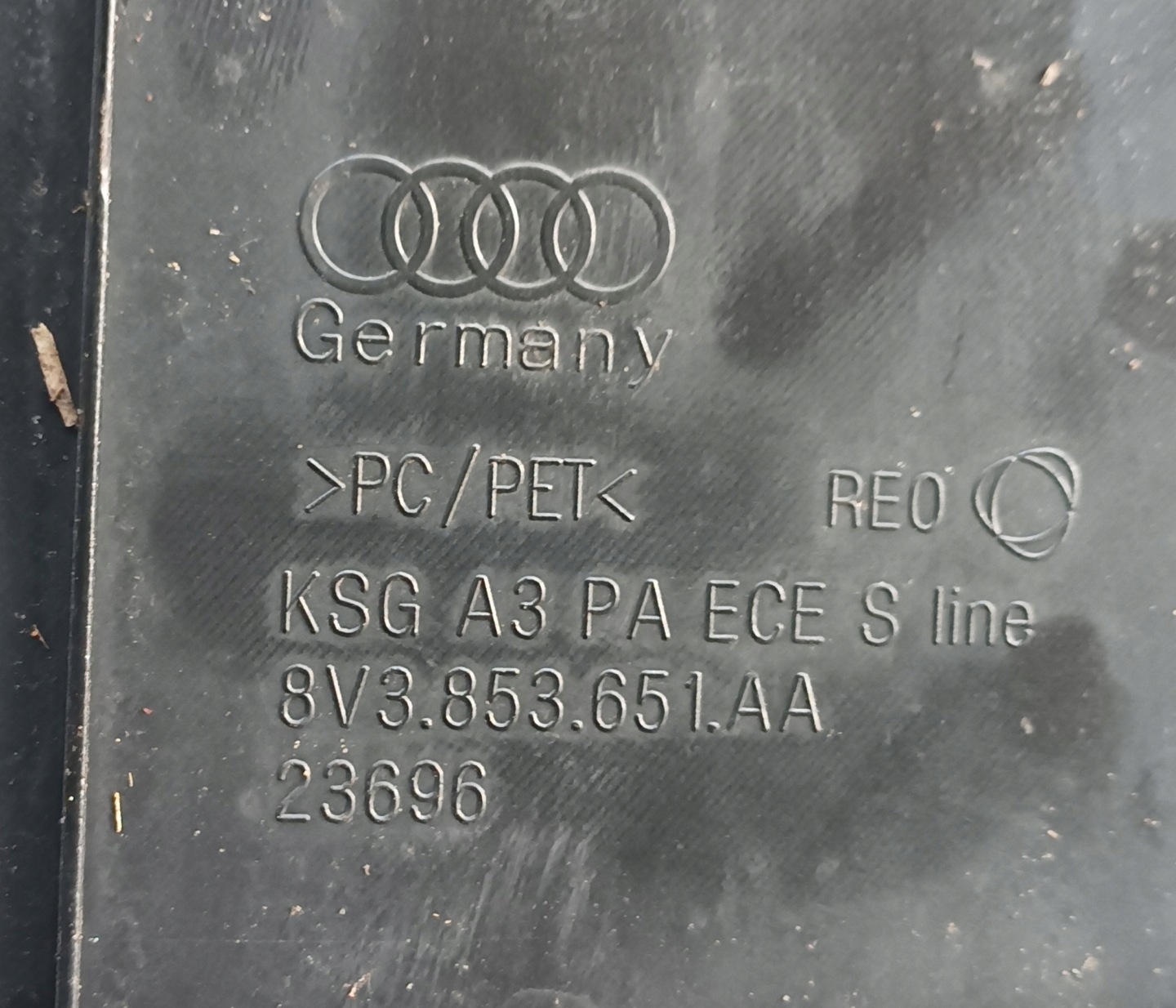 Audi A3 8V Kühlergrill FRONTGRILL Kühlergitter 8V3853651AA - Thumbnail 4