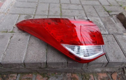 Hyundai i40 VF Rückleuchte 924013Z3 Rearlamp - Thumbnail 1