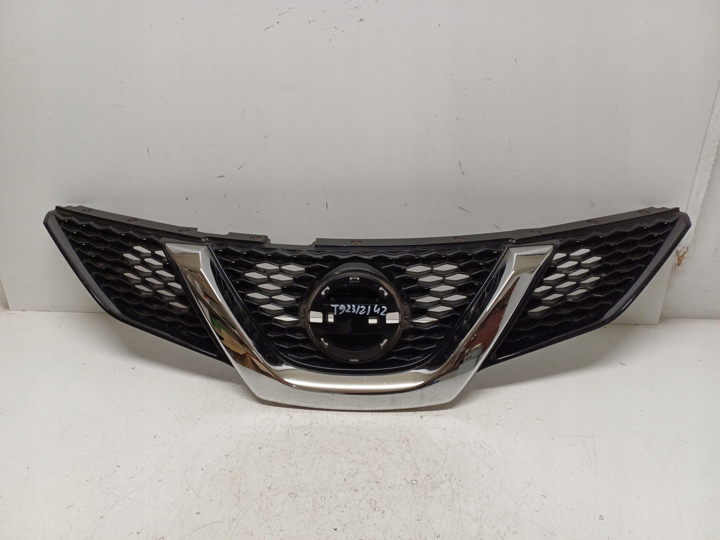 Nissan Qashqai J11 Kühlergrill FRONTGRILL Kühlergitter GRILATRAP - Thumbnail 1