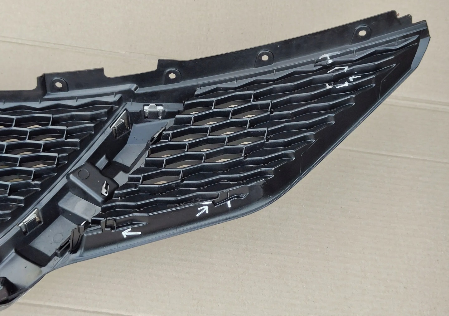 Nissan Qashqai J11 Kühlergrill FRONTGRILL Kühlergitter 623104EA0A - Thumbnail 10