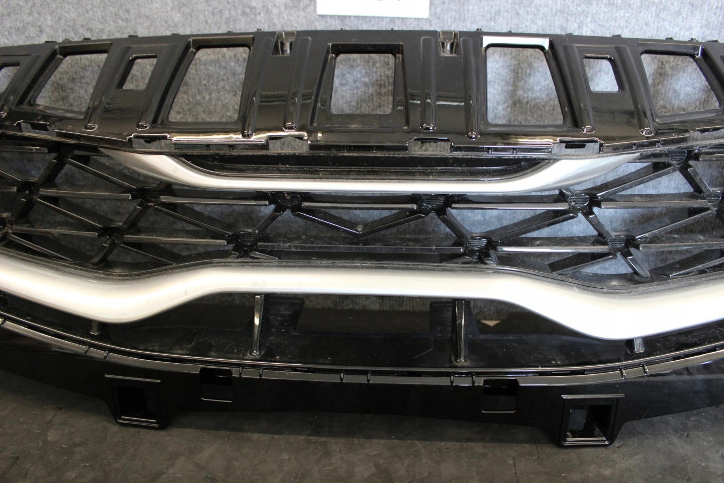 Kia Ceed CD Kühlergrill FRONTGRILL Kühlergitter - Thumbnail 4
