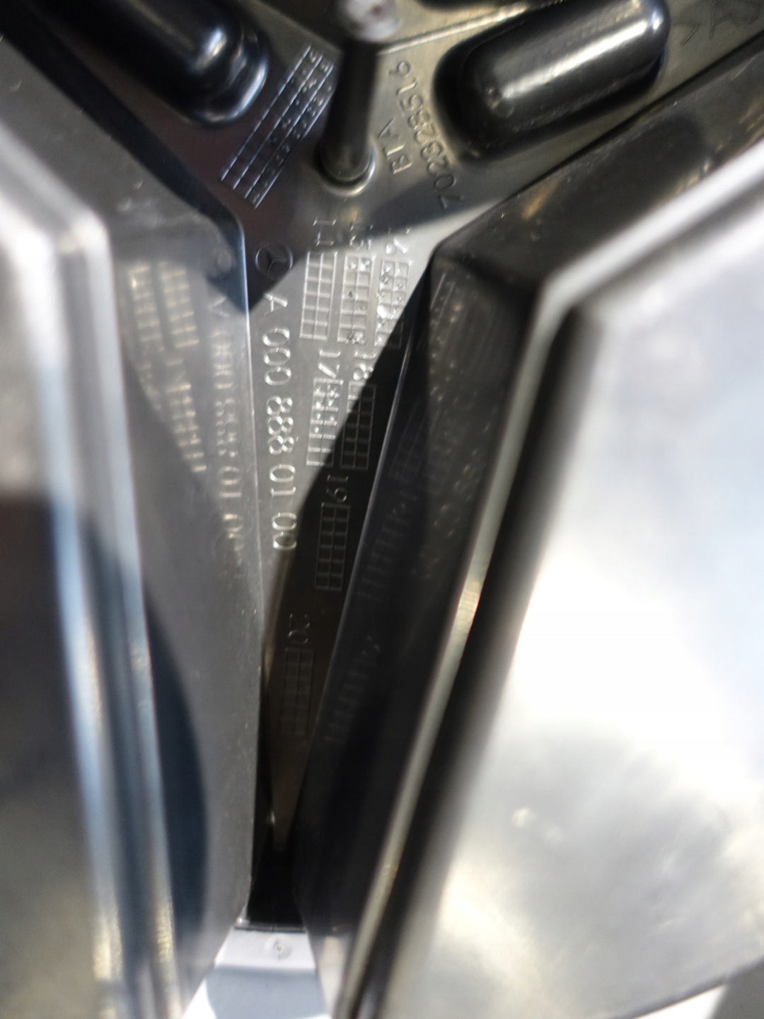 Mercedes-Benz E-Klasse W213 Kühlergrill FRONTGRILL Kühlergitter A0008880100 - Thumbnail 12