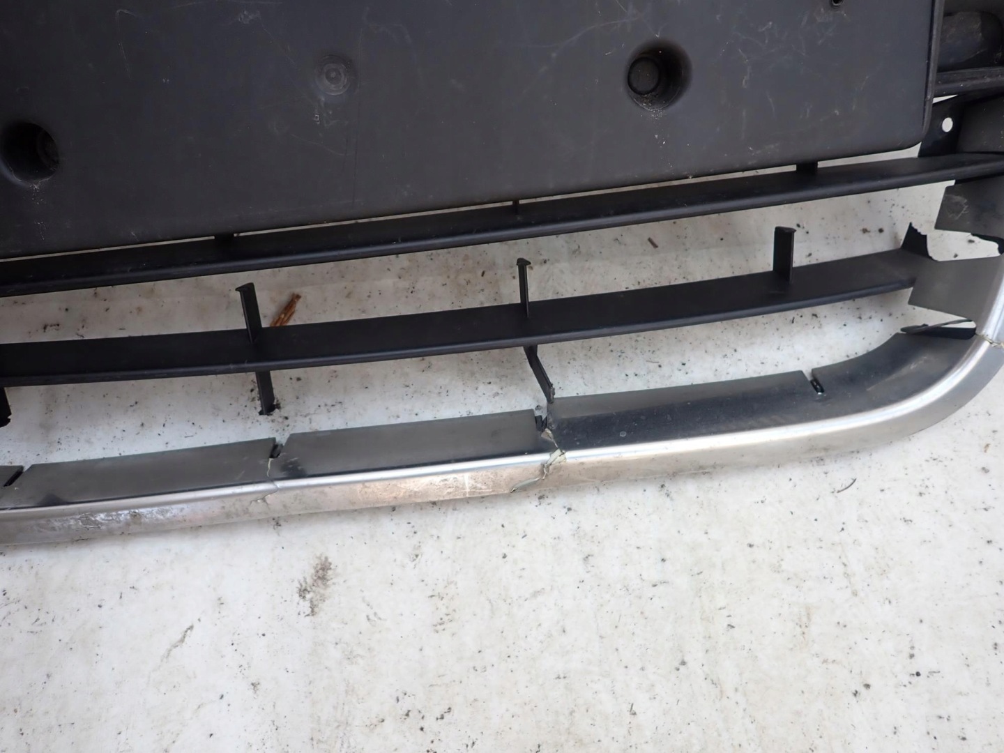 VW Passat B6 Kühlergrill FRONTGRILL Kühlergitter 3C0853653AK - Thumbnail 5