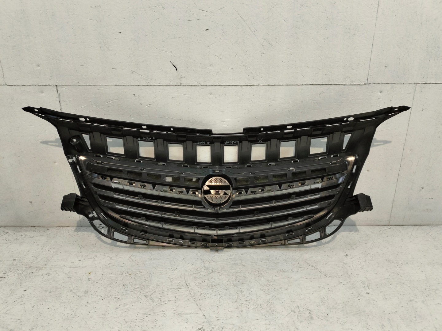 Opel Insignia Kühlergrill FRONTGRILL Kühlergitter 13475242 - Thumbnail 2