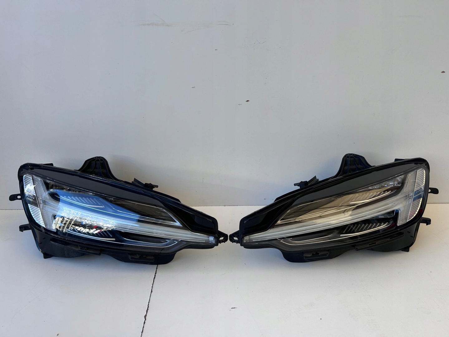 Frontscheinwerfer Volvo S60/V60 S60 32338014 LED Links Scheinwerfer Headlight - Thumbnail 1