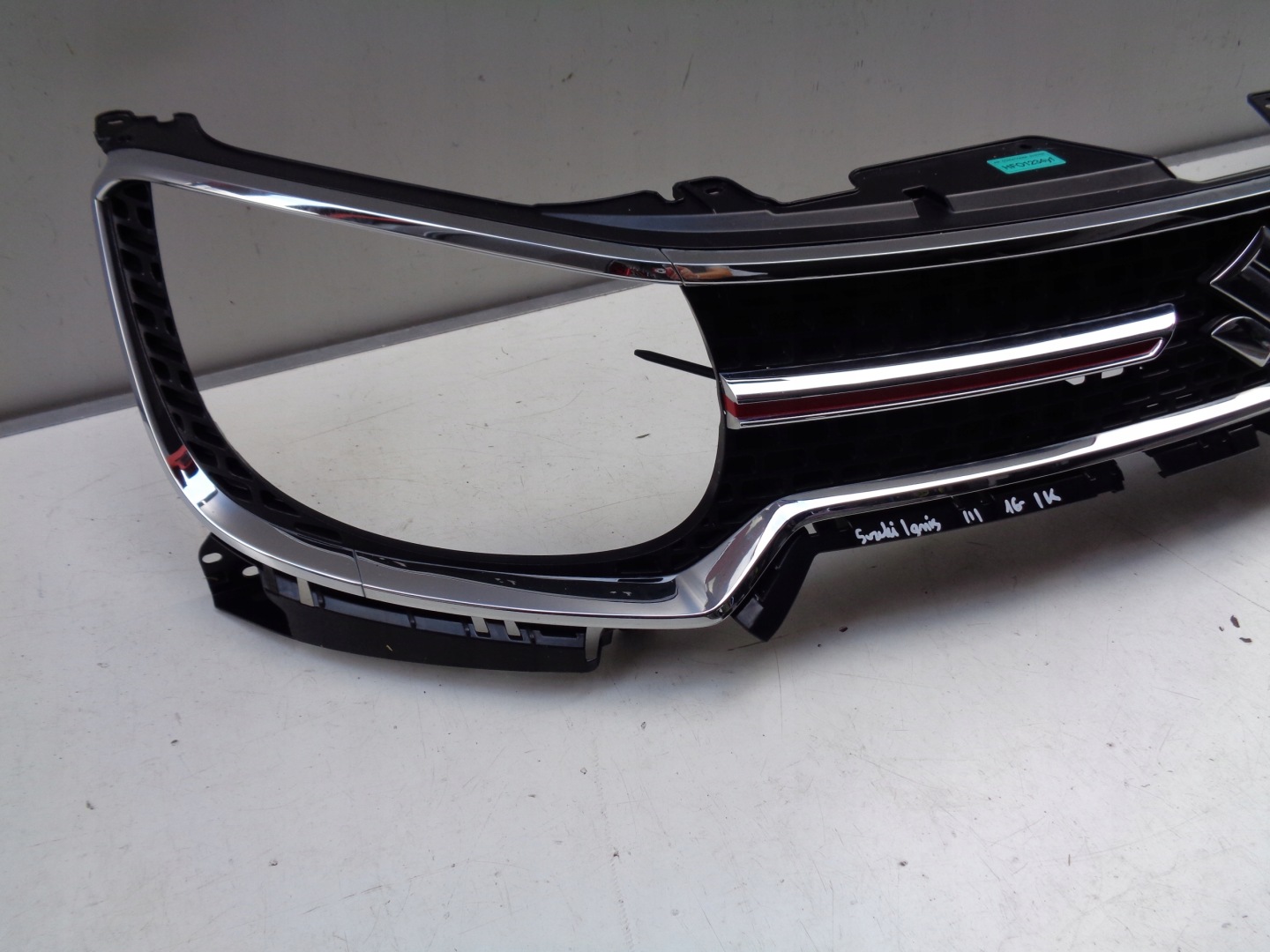 Suzuki Ignis I FH Kühlergrill FRONTGRILL Kühlergitter 7211262R0GRIL - Thumbnail 2