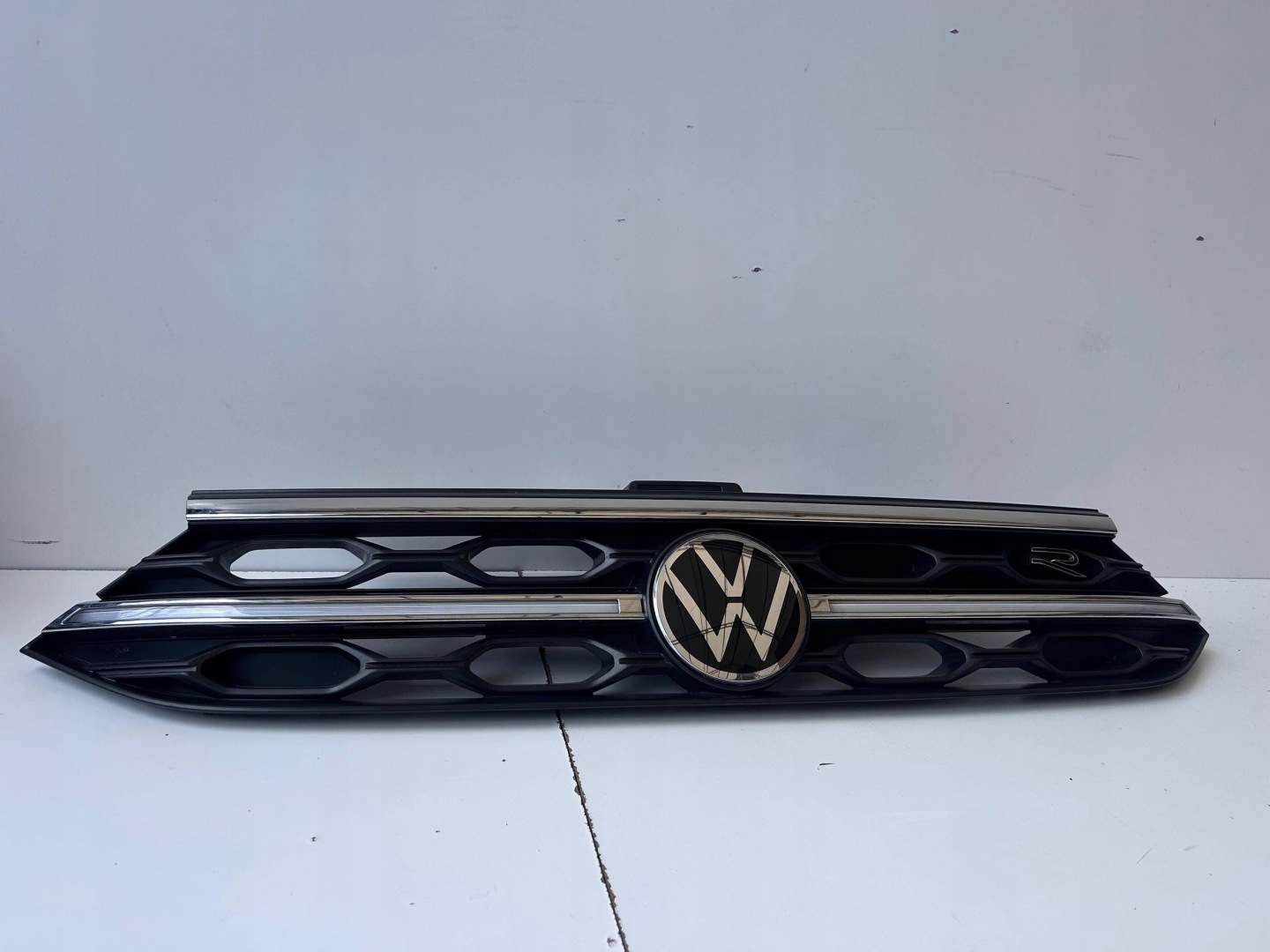 VW T-Roc A1 Kühlergrill FRONTGRILL Kühlergitter 2GA853653 - Thumbnail 2
