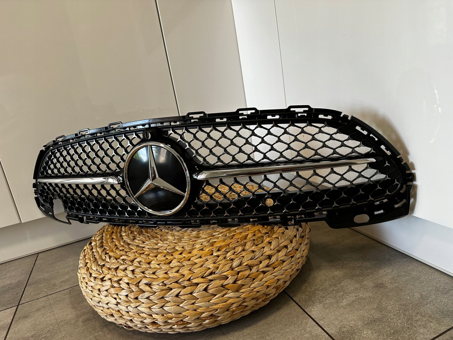 Mercedes-Benz C-Klasse W202 Kühlergrill FRONTGRILL Kühlergitter A2068802100 - Thumbnail 6