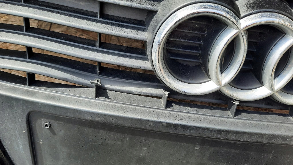 Audi A3 8P Kühlergrill FRONTGRILL Kühlergitter 8P0853651H - Thumbnail 6