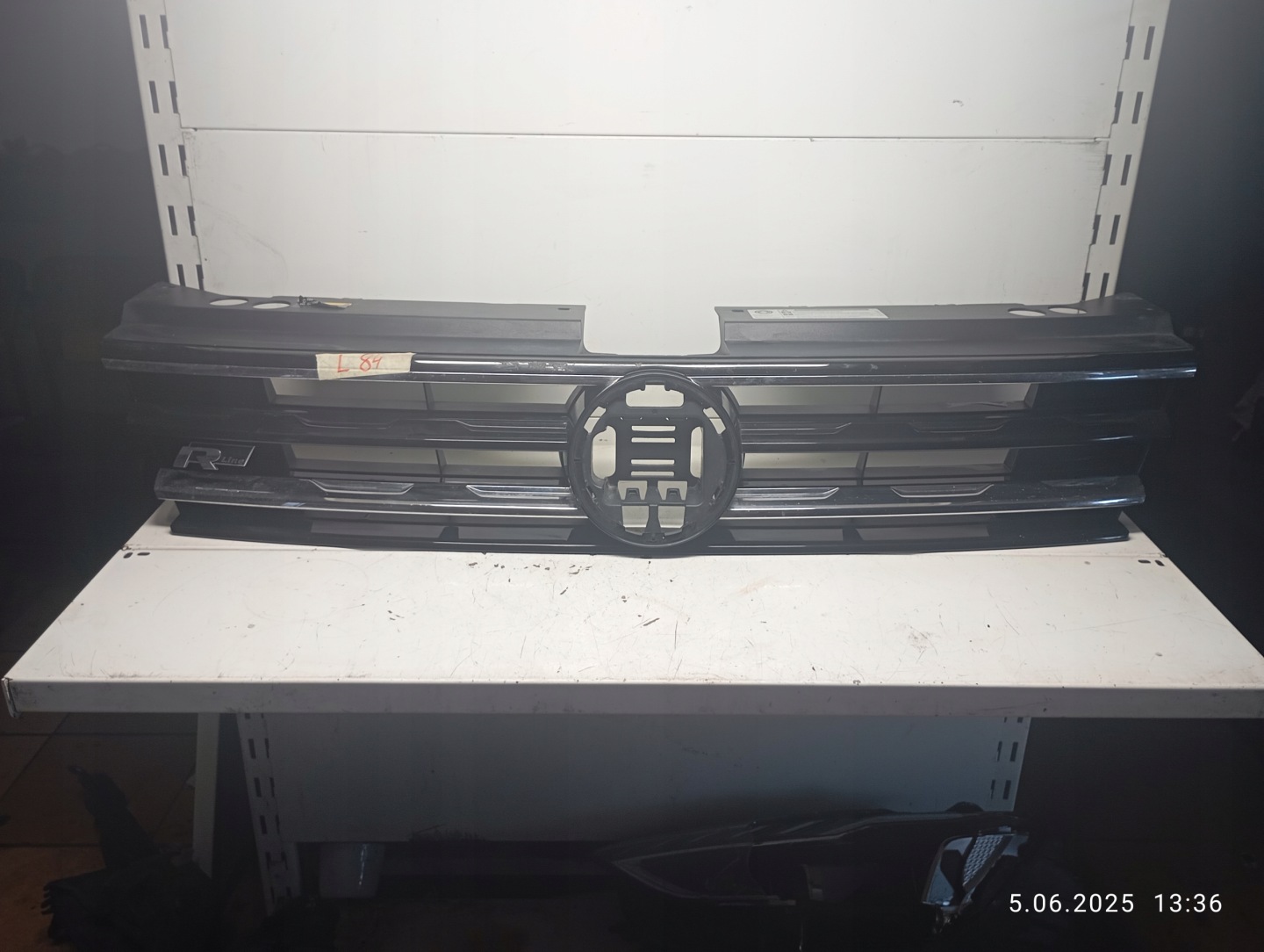 VW Tiguan Kühlergrill FRONTGRILL Kühlergitter 5NA853653B - Thumbnail 3