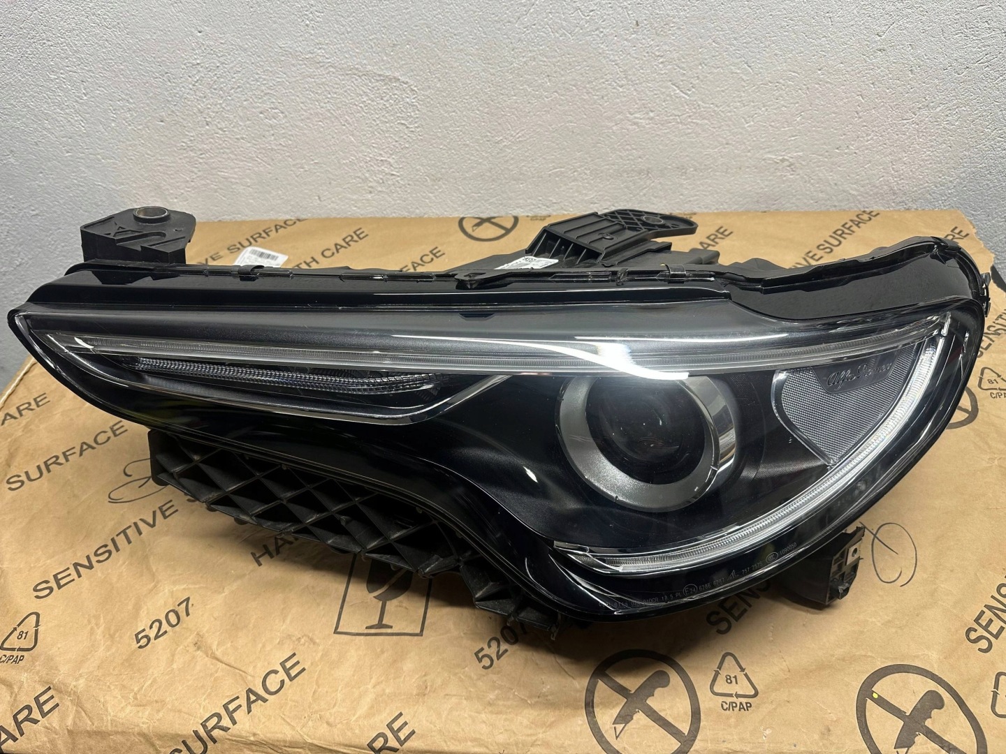 Frontscheinwerfer Alfa Romeo Stelvio Typ 949 50563962 LED Links Headlight - Thumbnail 1