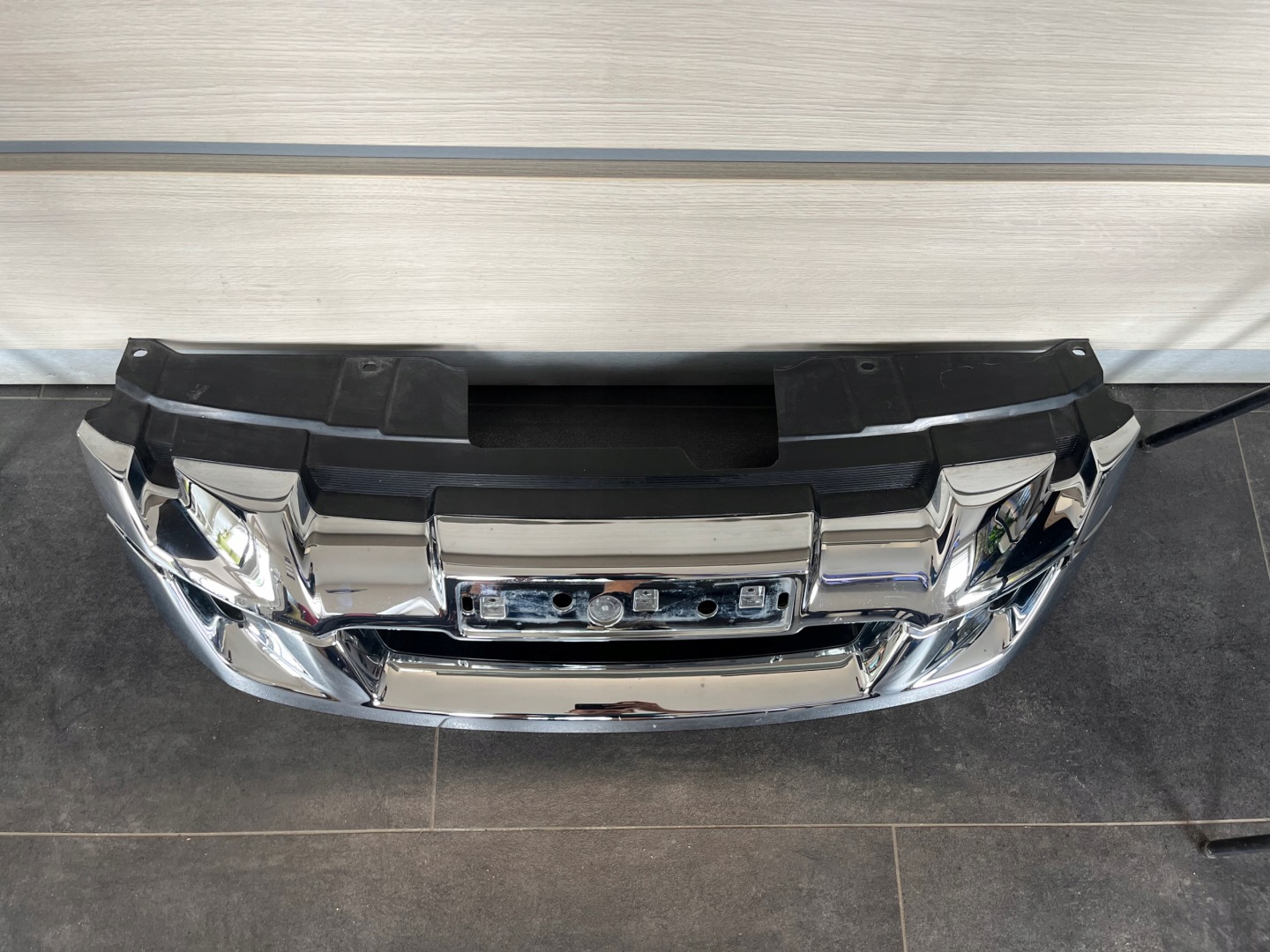 Isuzu D-Max I Kühlergrill FRONTGRILL Kühlergitter - Thumbnail 4