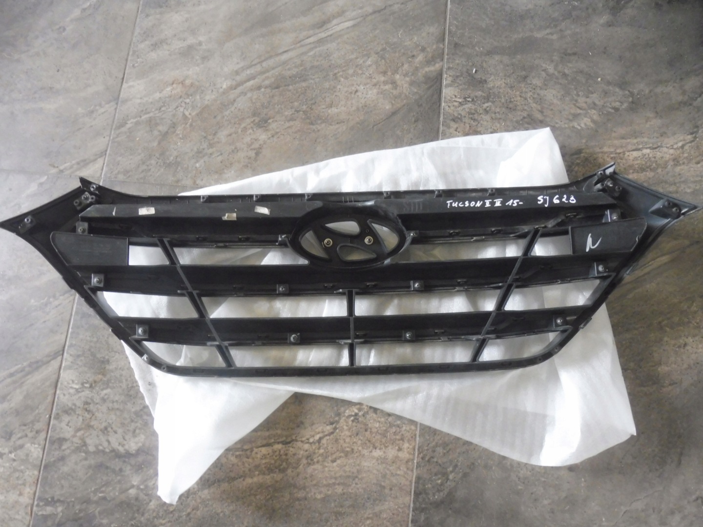 Hyundai Tucson NX4E Kühlergrill FRONTGRILL Kühlergitter 86351D7000 - Thumbnail 6