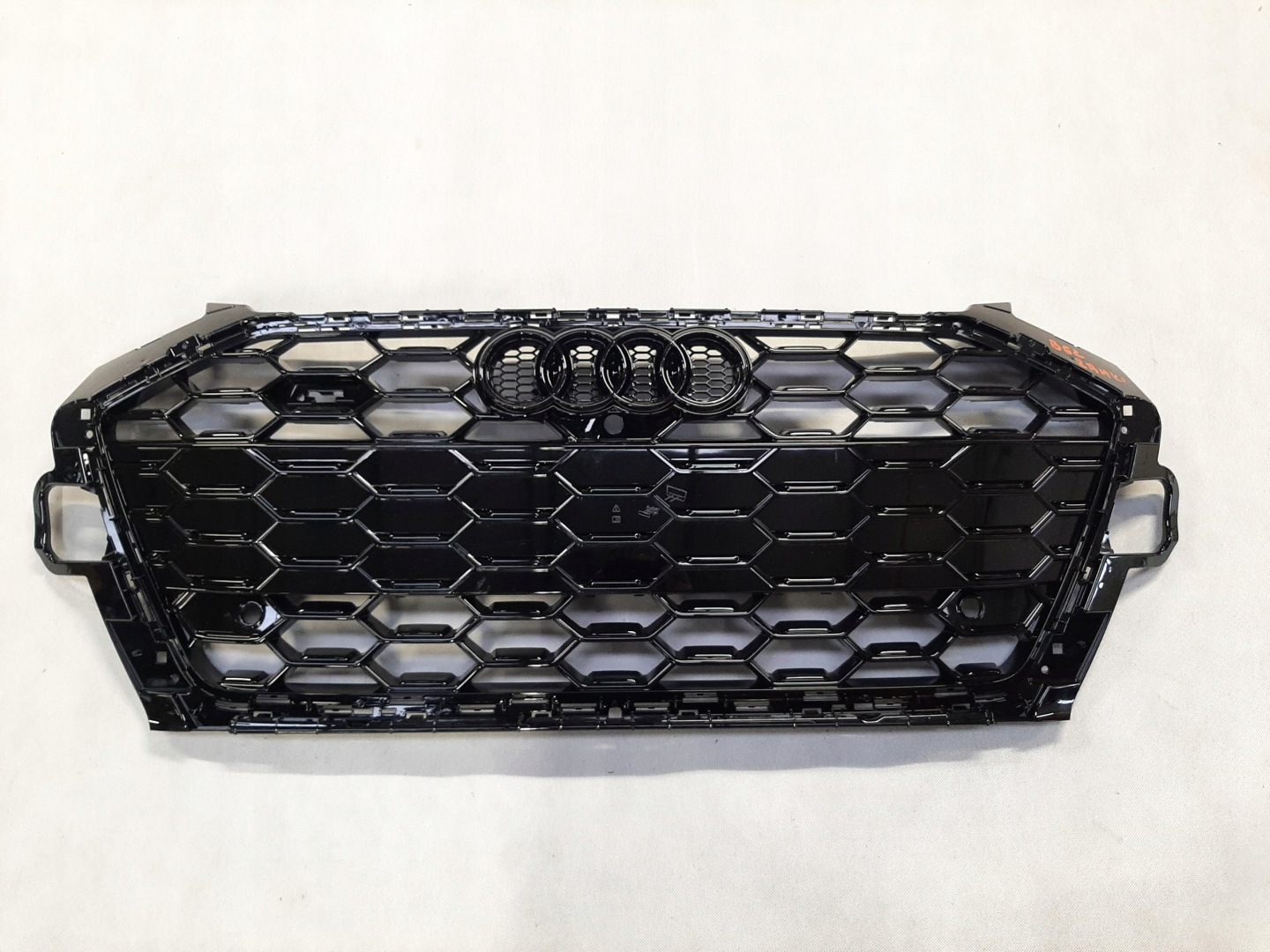 Audi A4 8W0 Kühlergrill FRONTGRILL Kühlergitter 8W0853651DK - Thumbnail 1