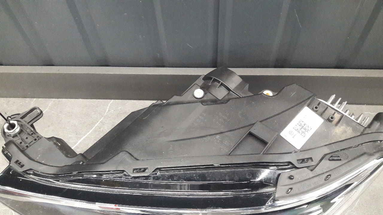 VW T-Roc A1 Rückleuchte 2GA941005F Rearlamp - Thumbnail 4