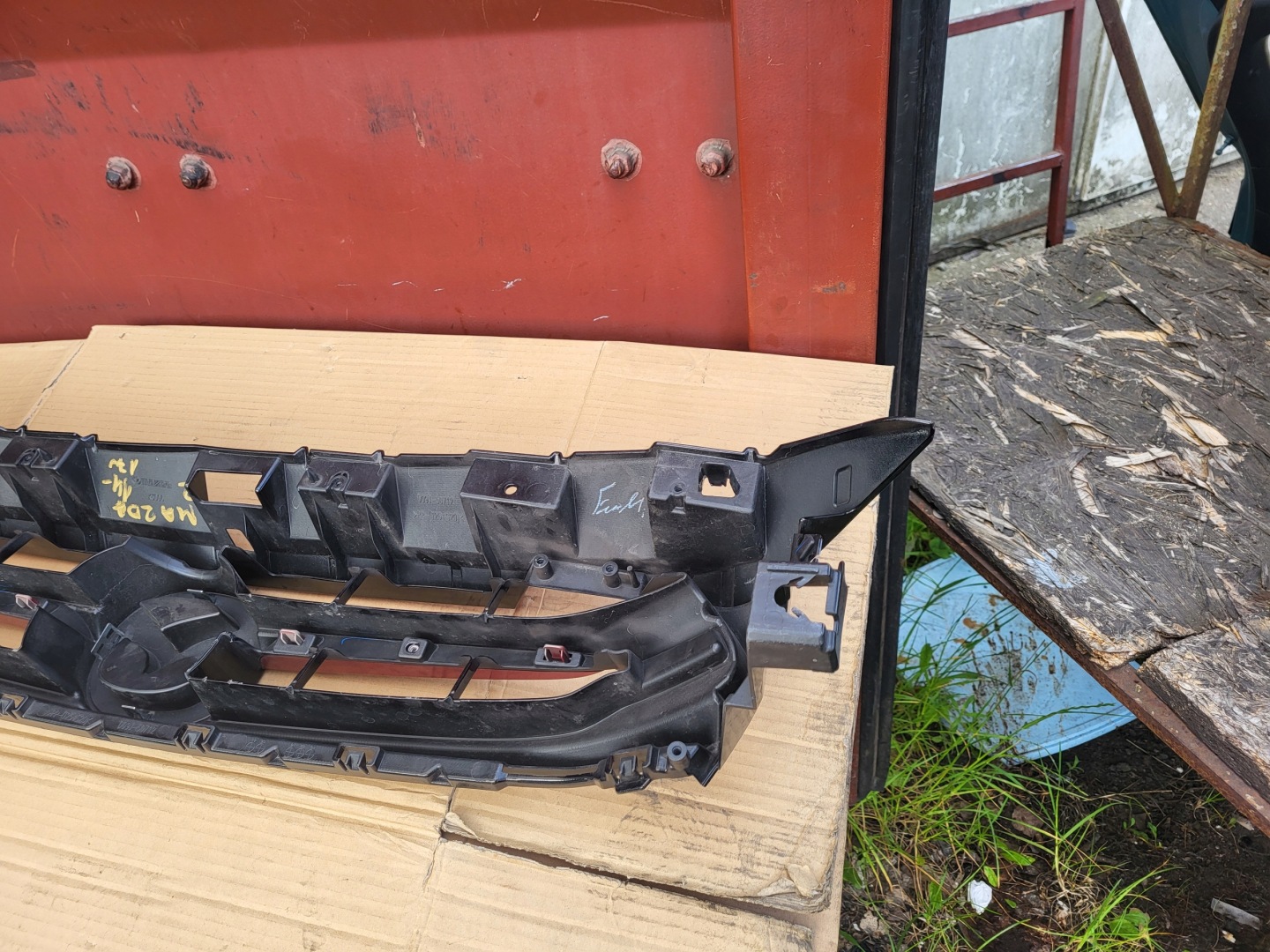 Mazda 2 DE Kühlergrill FRONTGRILL Kühlergitter D09J50712D - Thumbnail 4