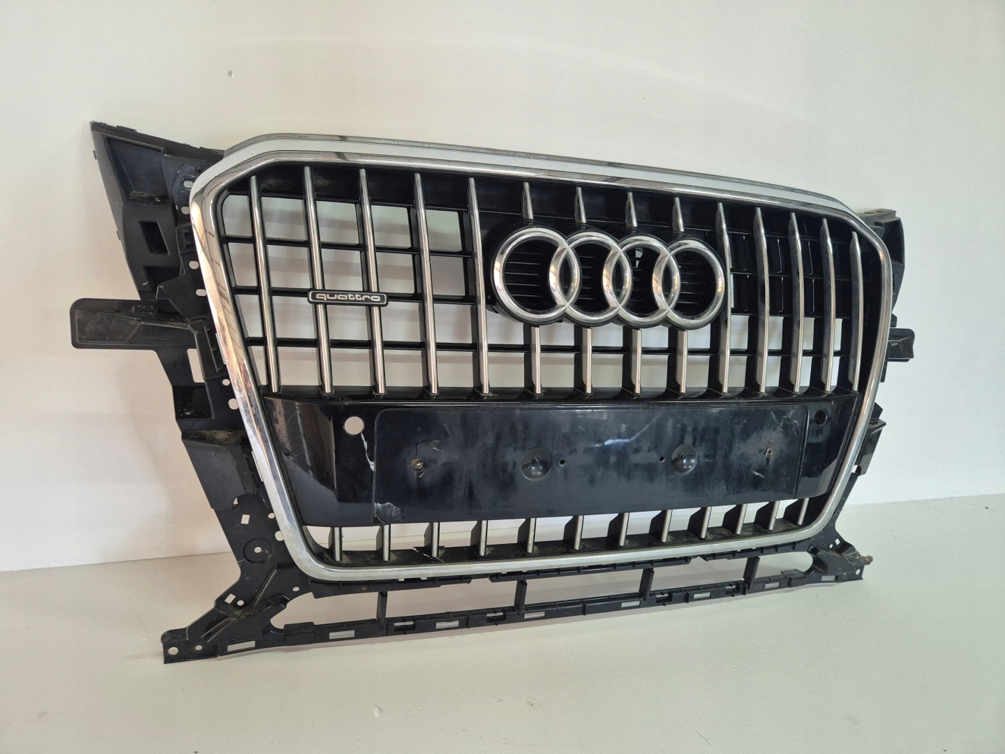Audi Q5 Kühlergrill FRONTGRILL Kühlergitter 8R0853651BC - Thumbnail 3