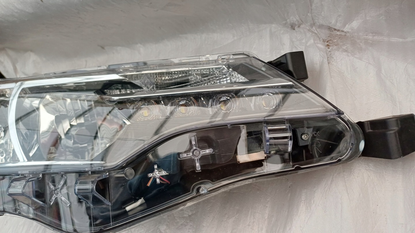 Frontscheinwerfer Toyota Corolla E170 8115002L50 LED Links Headlight - Thumbnail 7