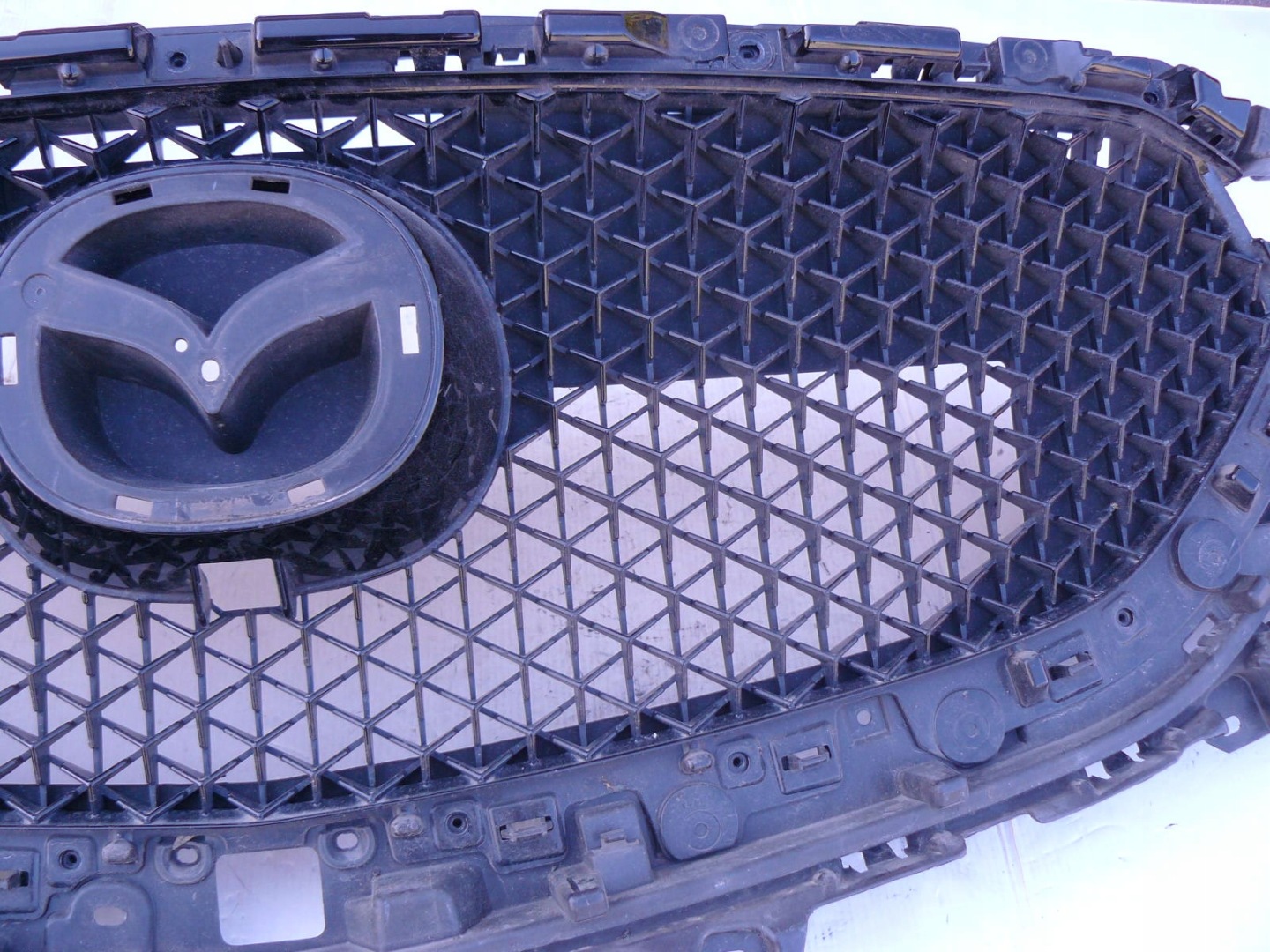 Mazda CX-5 KF Kühlergrill FRONTGRILL Kühlergitter KB8B50712K - Thumbnail 7