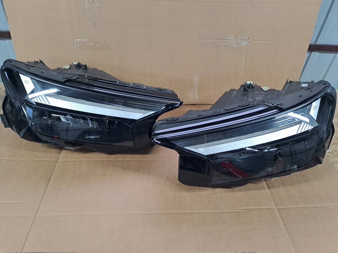 Frontscheinwerfer Audi Q4 89A941033 LED Links Scheinwerfer Headlight - Thumbnail 1