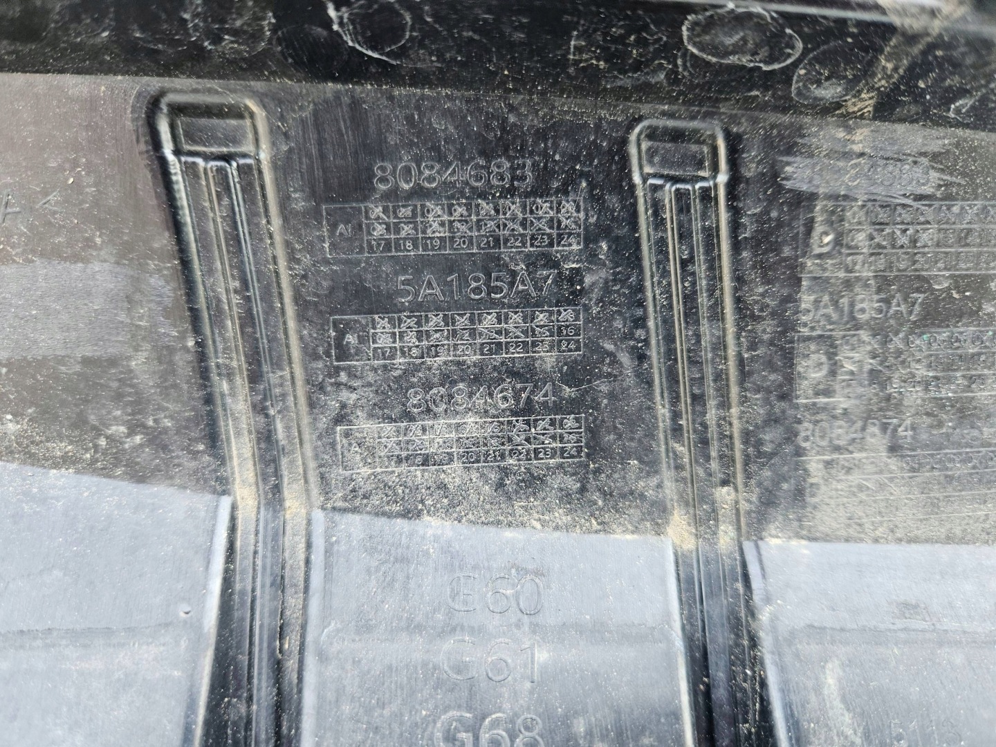 BMW 5 G61 Kühlergrill FRONTGRILL Kühlergitter 8084683 - Thumbnail 12