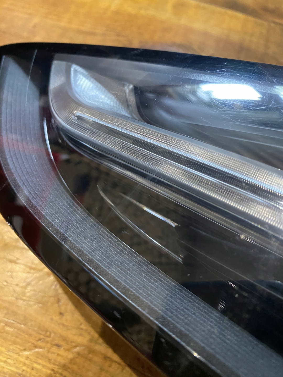Porsche Cayenne 9YA Rückleuchte 9Y0945095B Rearlamp - Thumbnail 8