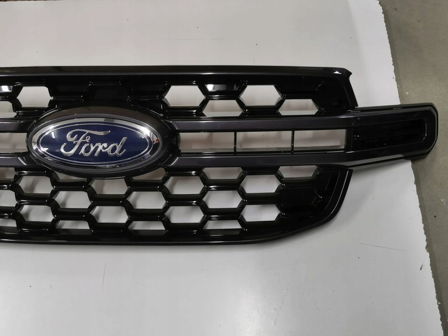 Ford Ranger 4 Mk4 Kühlergrill FRONTGRILL Kühlergitter N1WB8350EA - Thumbnail 3