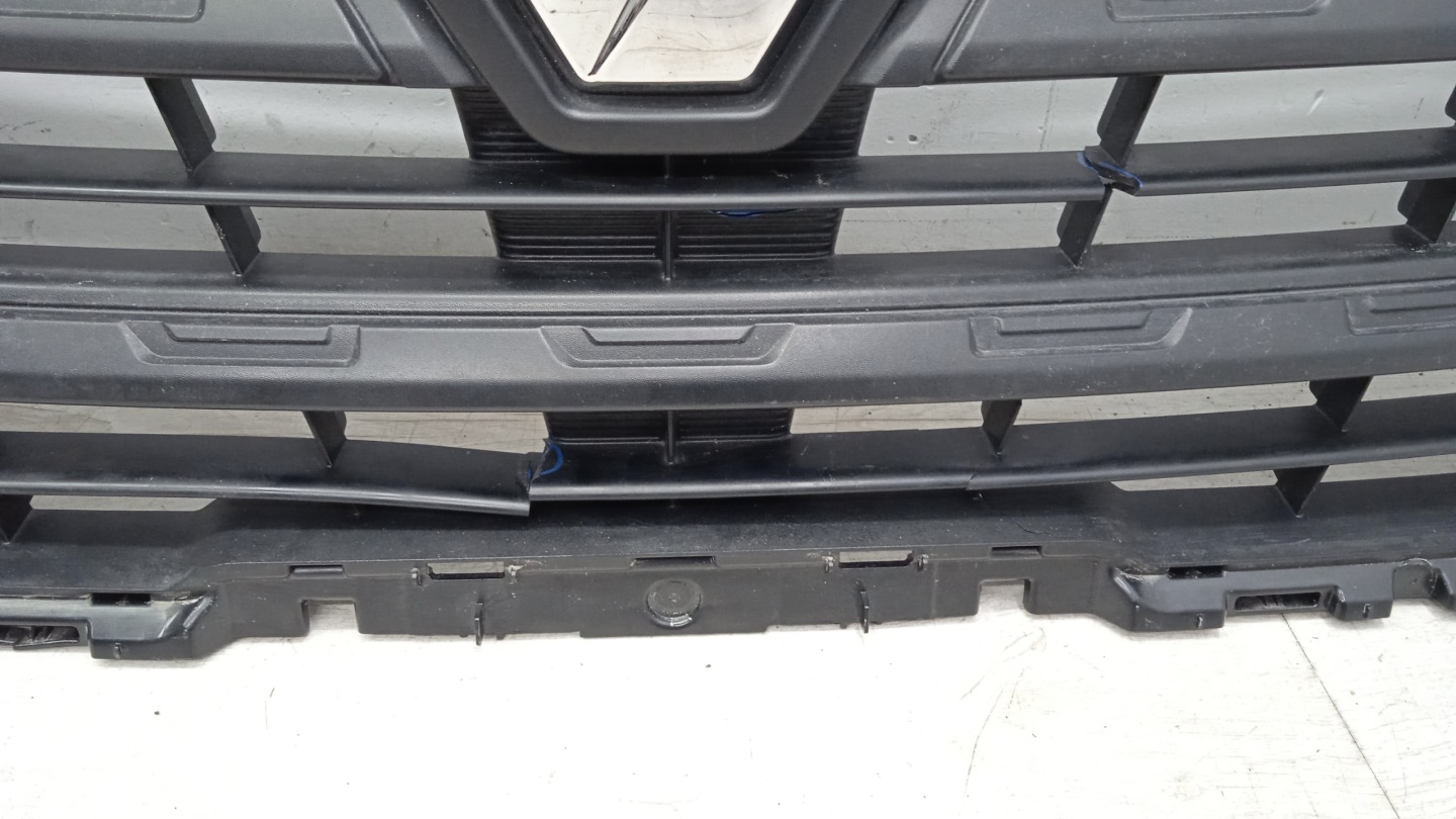 Renault Trafic L Kühlergrill FRONTGRILL Kühlergitter 623103743R - Thumbnail 5