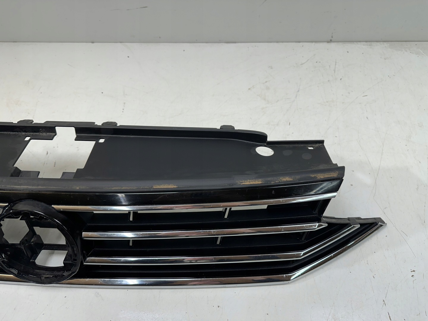 VW Passat B8 Kühlergrill FRONTGRILL Kühlergitter 3G0853651B - Thumbnail 7