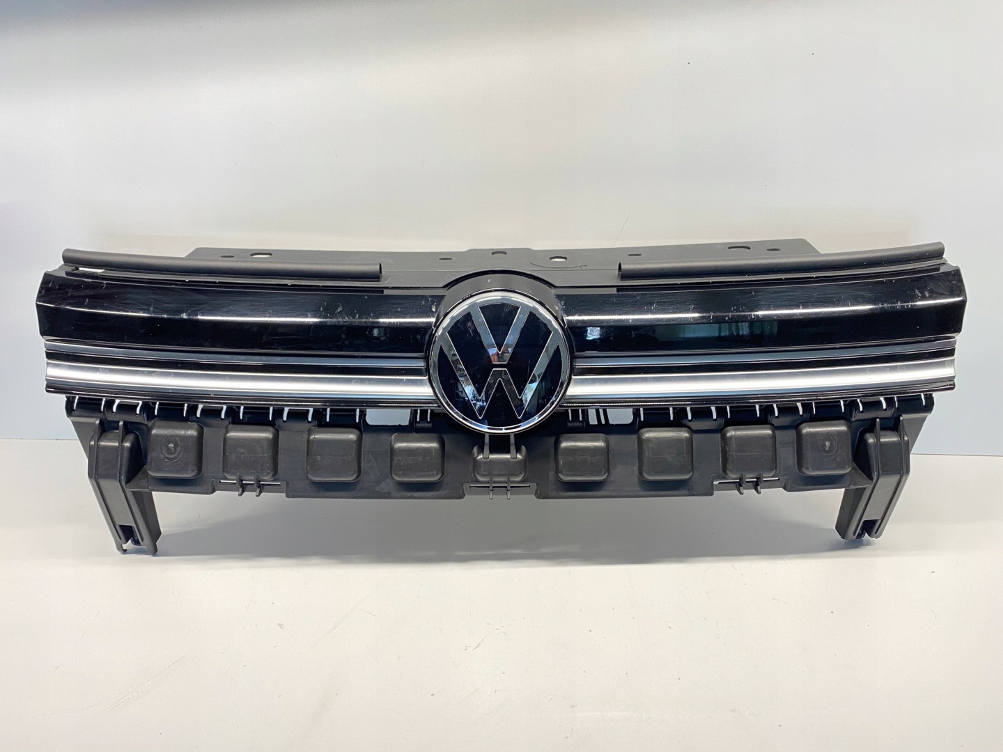 VW Caddy Kühlergrill FRONTGRILL Kühlergitter 2K7807231D - Thumbnail 10