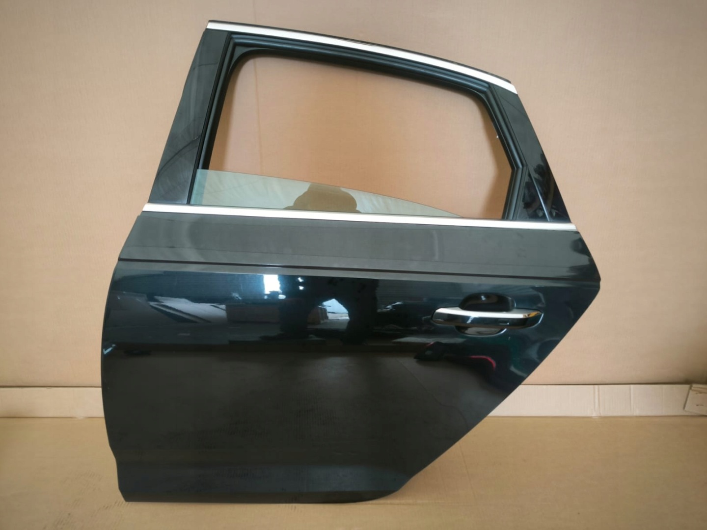 Audi A4 B9 Tür Hinten Links Door Porta Porte - Thumbnail 1