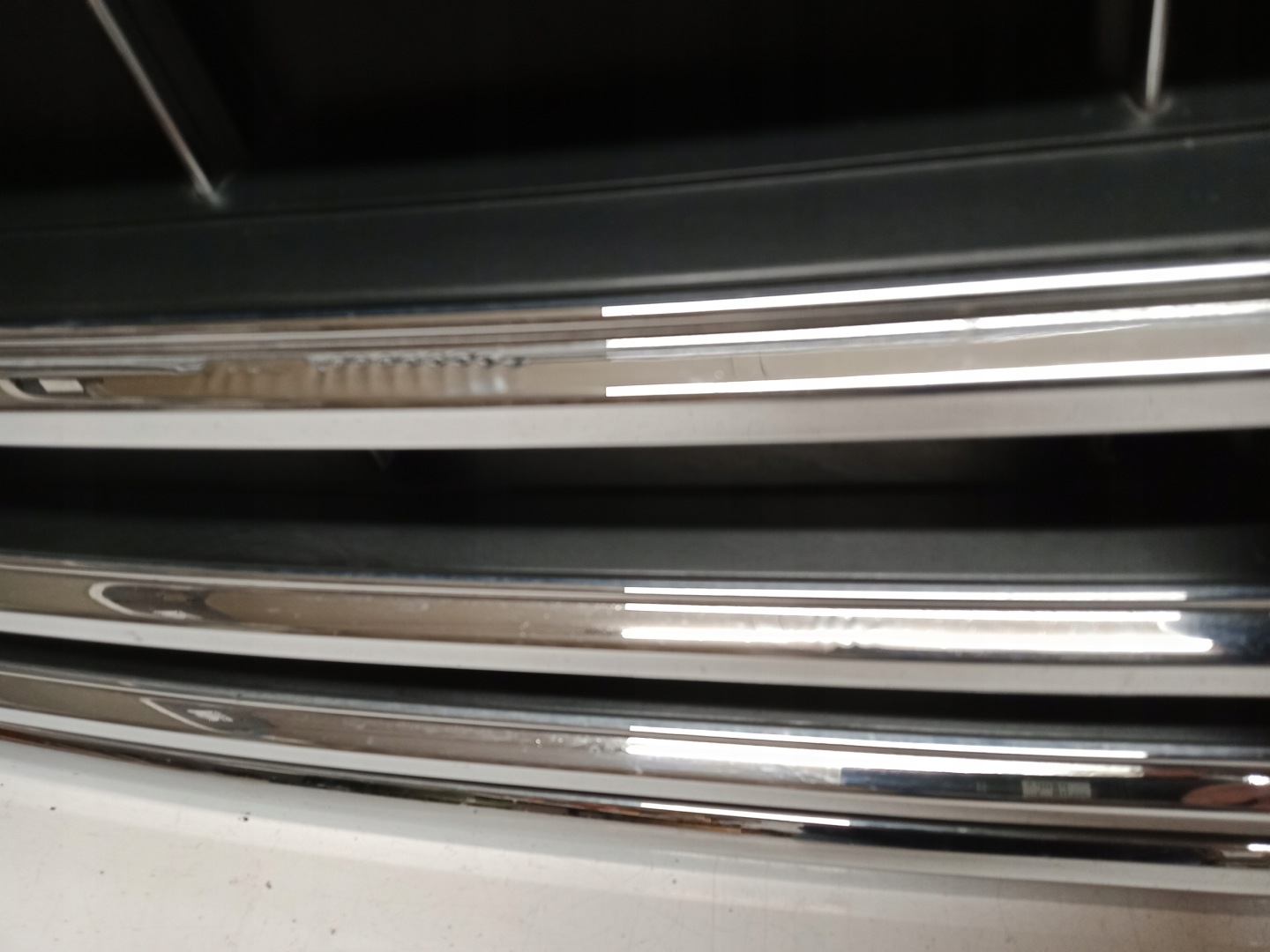 VW Touareg III Kühlergrill FRONTGRILL Kühlergitter 760853653E - Thumbnail 7