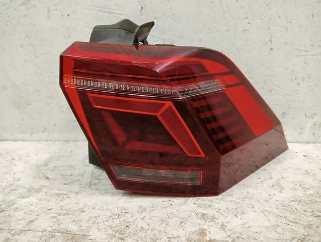 VW Tiguan Rückleuchte 5NA945208JL Rearlamp - Thumbnail 1