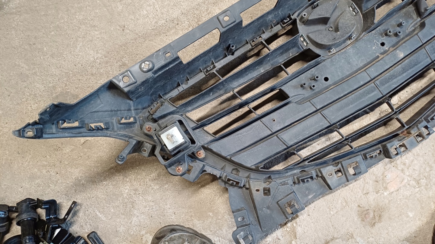 Mazda 3 BM Kühlergrill FRONTGRILL Kühlergitter - Thumbnail 9