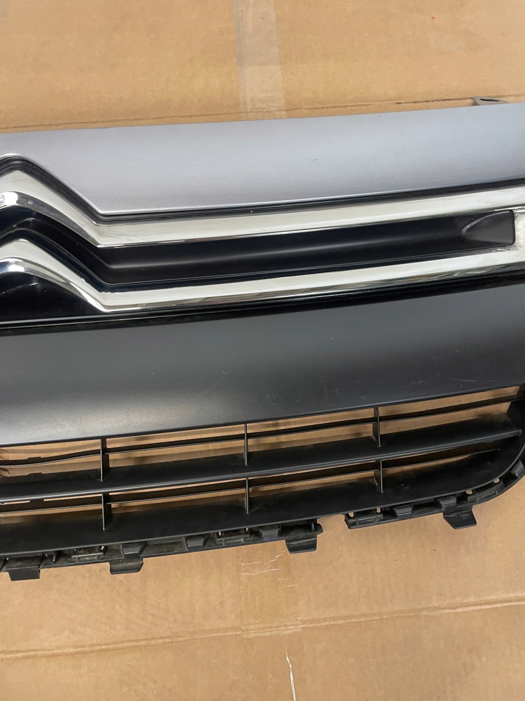 Citroen Berlingo I Kühlergrill FRONTGRILL Kühlergitter - Thumbnail 7