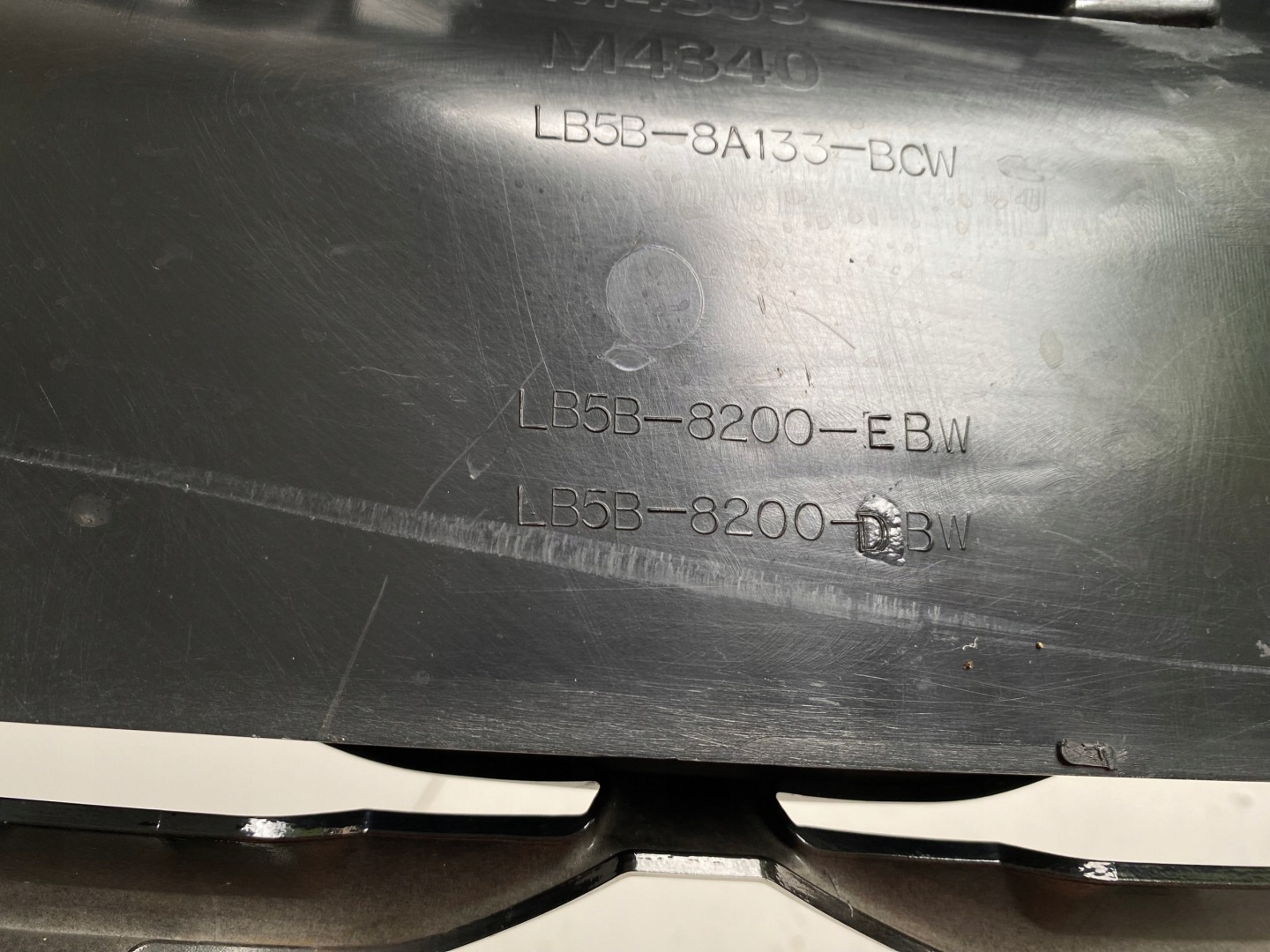 Ford Explorer Kühlergrill FRONTGRILL Kühlergitter LB5B8200EBGRI - Thumbnail 11
