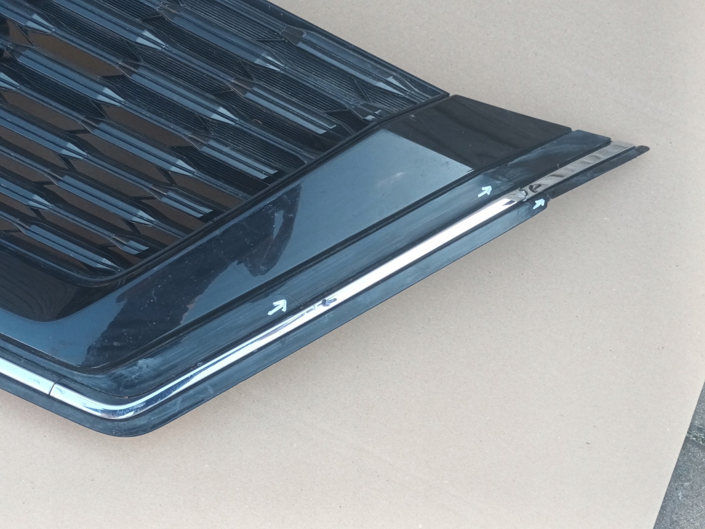Nissan X-Trail T33 Kühlergrill FRONTGRILL Kühlergitter 623106RU0A - Thumbnail 5