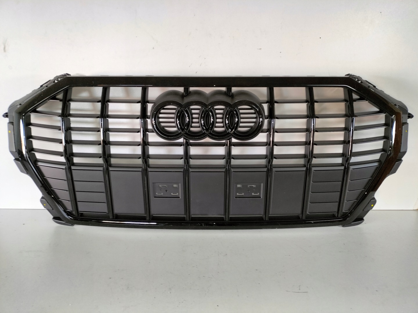 Audi Q3 Kühlergrill FRONTGRILL Kühlergitter 83A853651E - Thumbnail 1