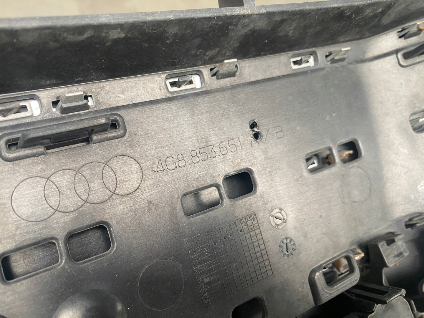Audi A7 Kühlergrill FRONTGRILL Kühlergitter 4G8853651A - Thumbnail 11