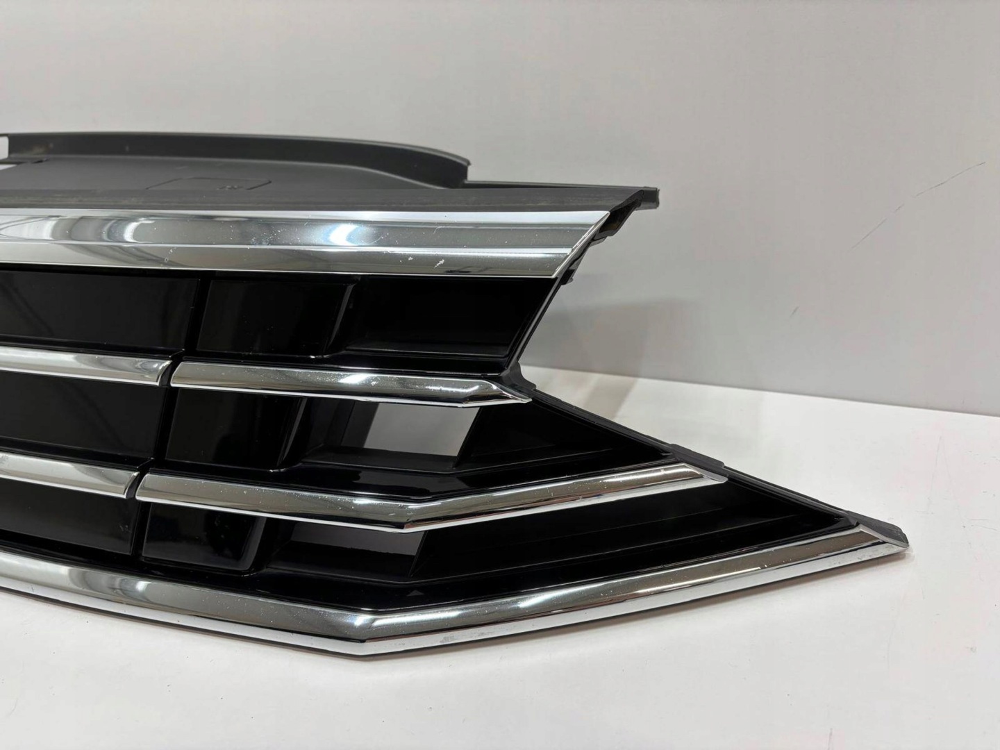 VW Passat B8 Kühlergrill FRONTGRILL Kühlergitter 3G0853653PM - Thumbnail 7