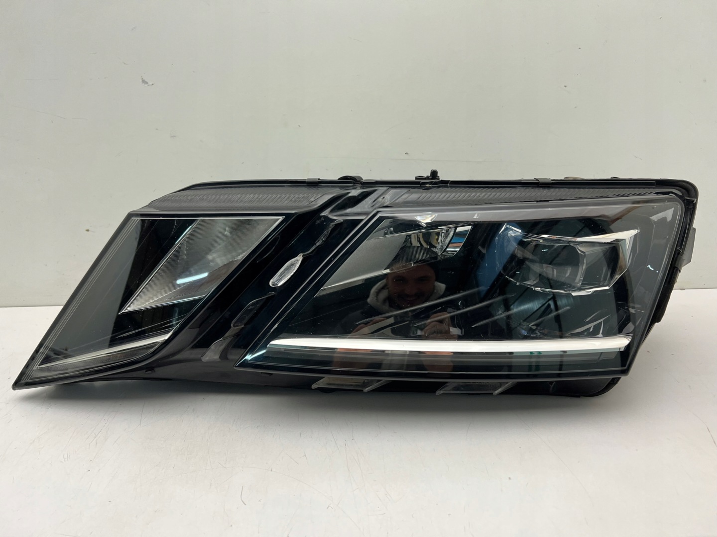 Frontscheinwerfer Skoda Octavia III 5E 5E1941015F LED Links Headlight - Thumbnail 1