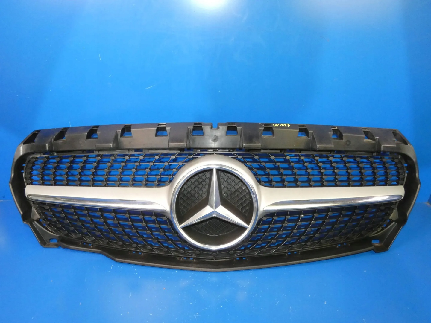 Mercedes-Benz CLA C118 Kühlergrill FRONTGRILL Kühlergitter - Thumbnail 1