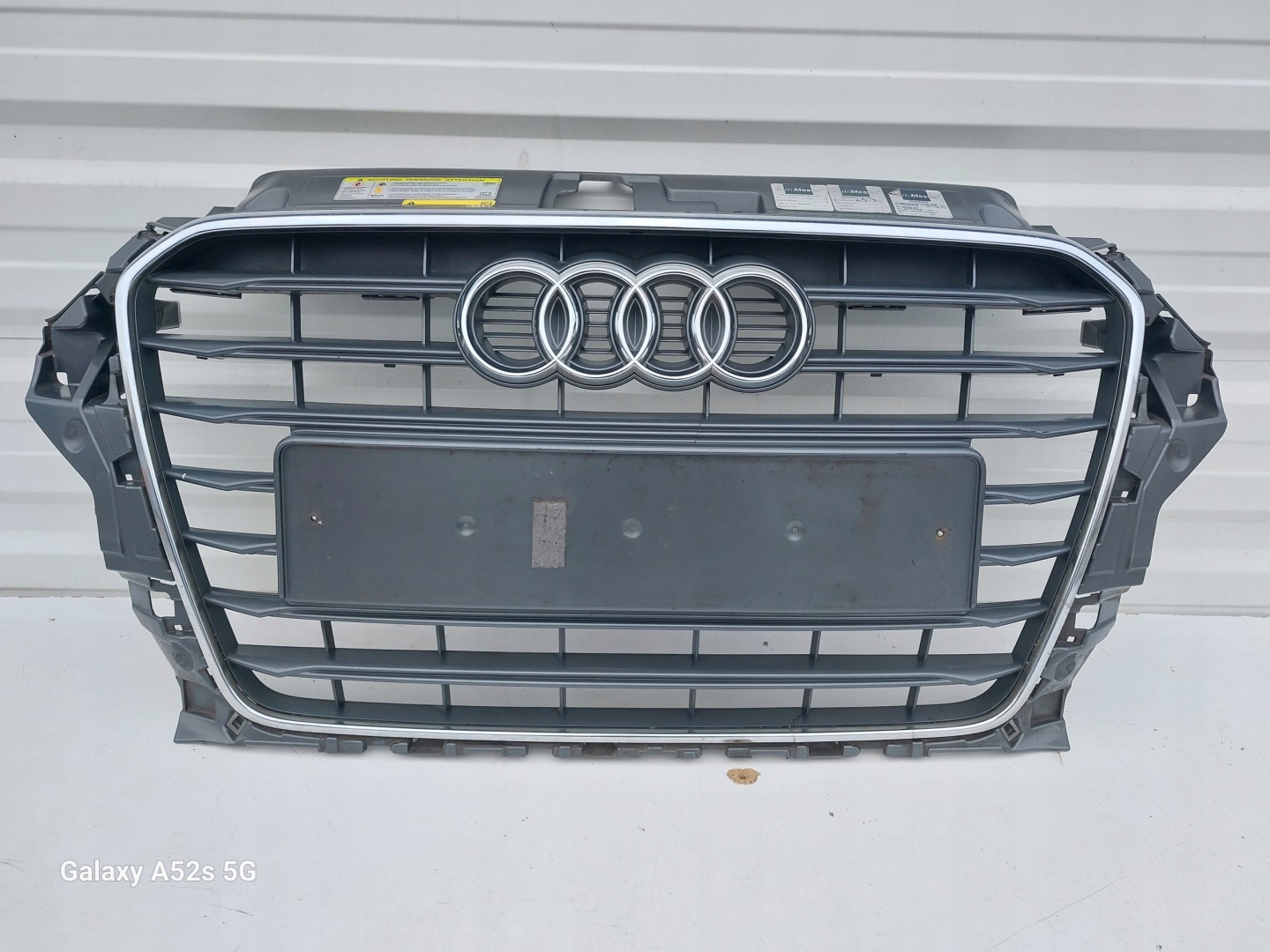 Audi A3 8V Kühlergrill FRONTGRILL Kühlergitter 8V5853651 - Thumbnail 1