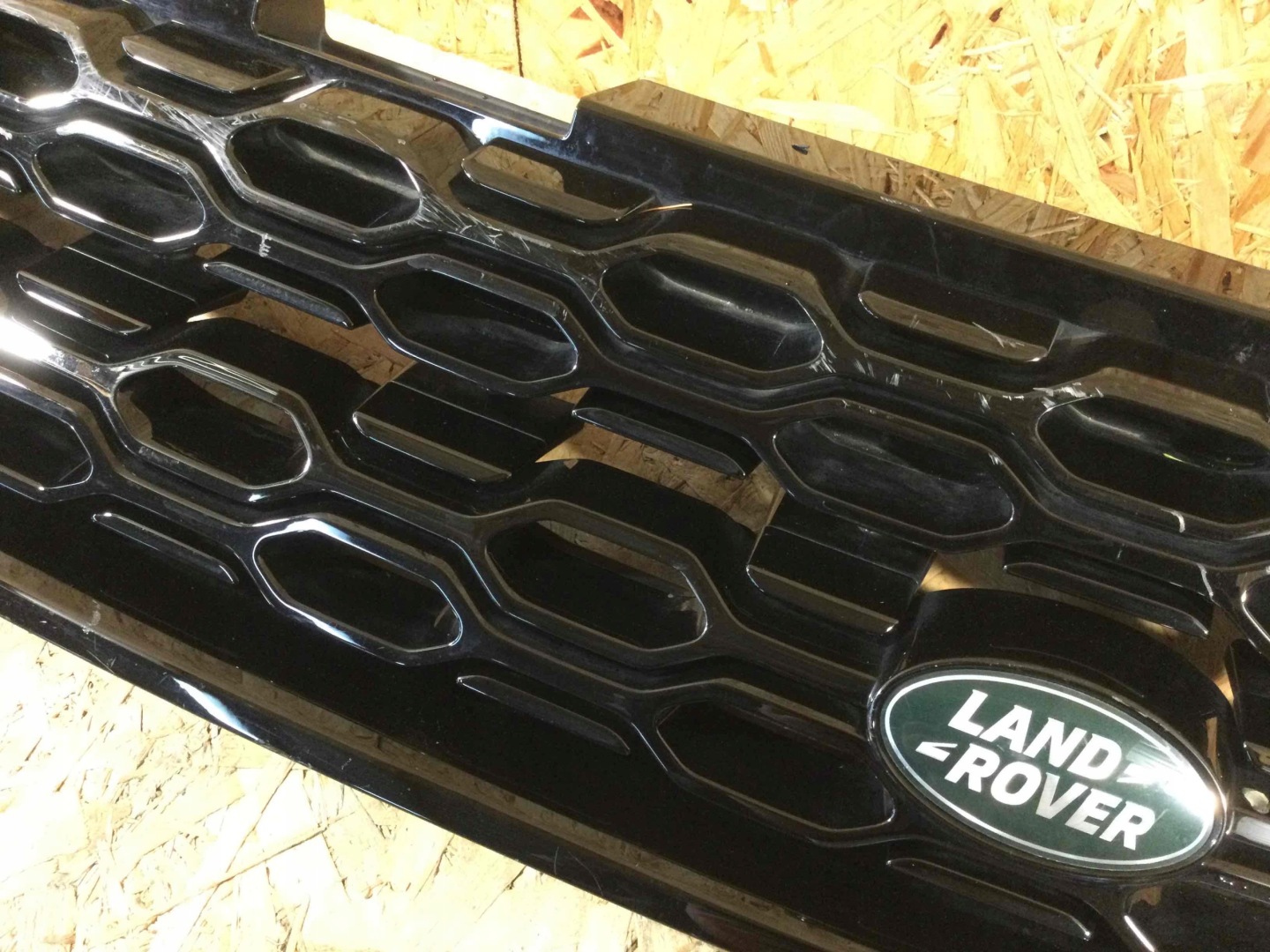 Land Rover Discovery LA Kühlergrill FRONTGRILL Kühlergitter 728A100CD - Thumbnail 5