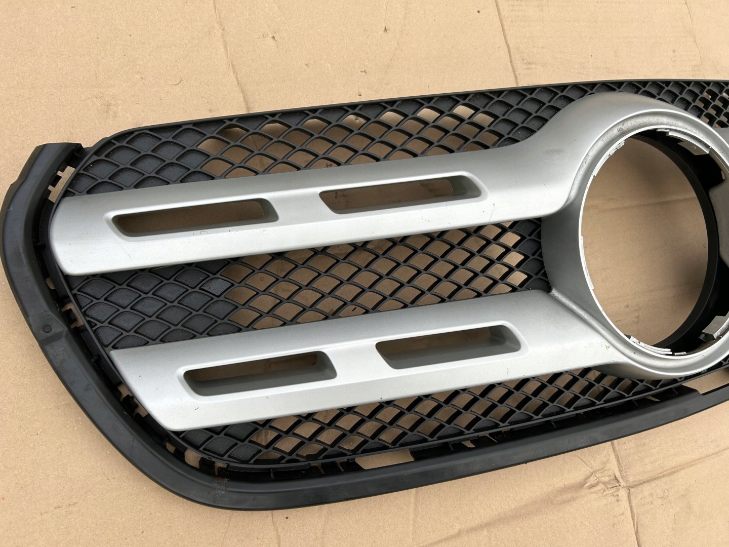Mercedes-Benz X-Klasse W470 Kühlergrill FRONTGRILL Kühlergitter - Thumbnail 2