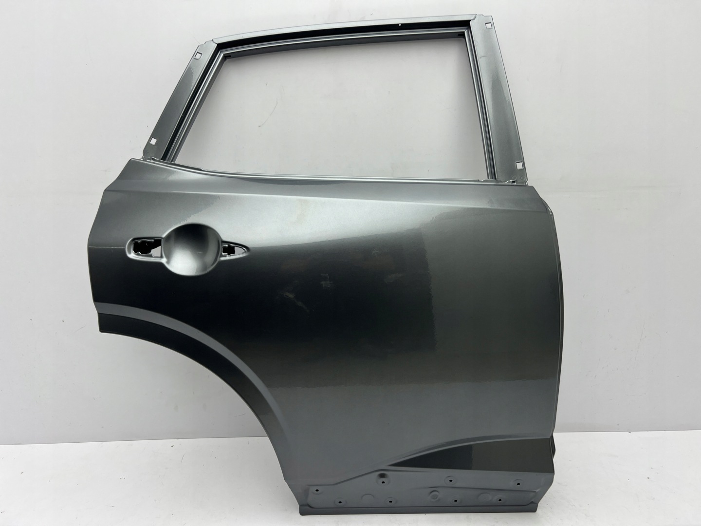 Nissan Qashqai J12 Tür Hinten Rechts Door ASHQAIJ12 Porta Porte - Thumbnail 1