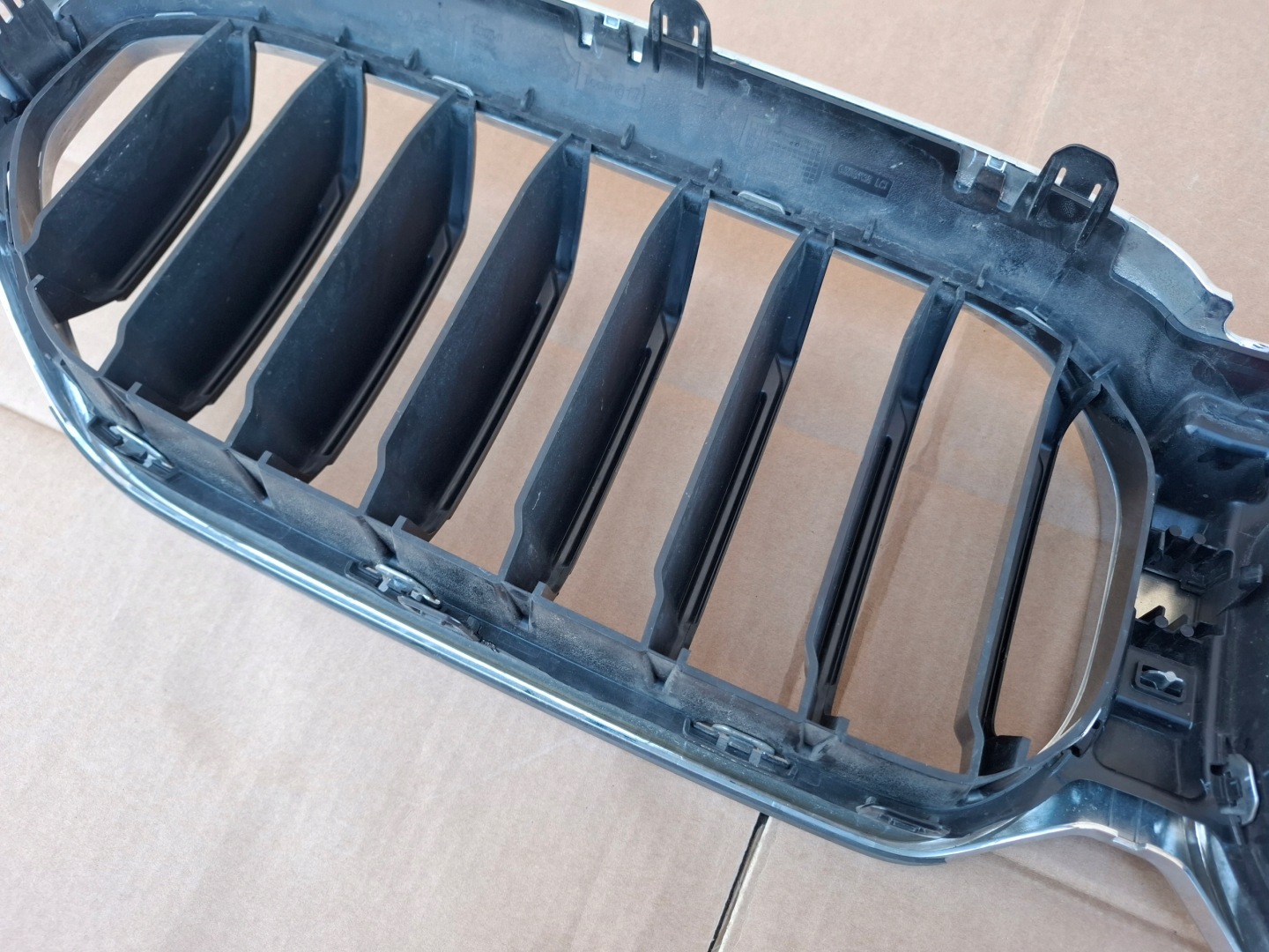 BMW X1 U11 Kühlergrill FRONTGRILL Kühlergitter - Thumbnail 9
