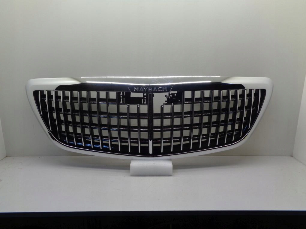 Mercedes-Benz Maybach W240 Kühlergrill FRONTGRILL Kühlergitter A2228805202 - Thumbnail 1