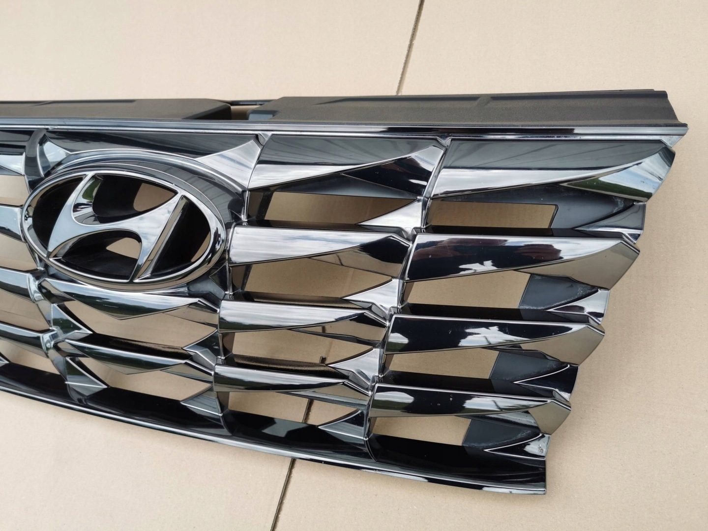 Hyundai Tucson NX4E Kühlergrill FRONTGRILL Kühlergitter 86351N7100 - Thumbnail 7